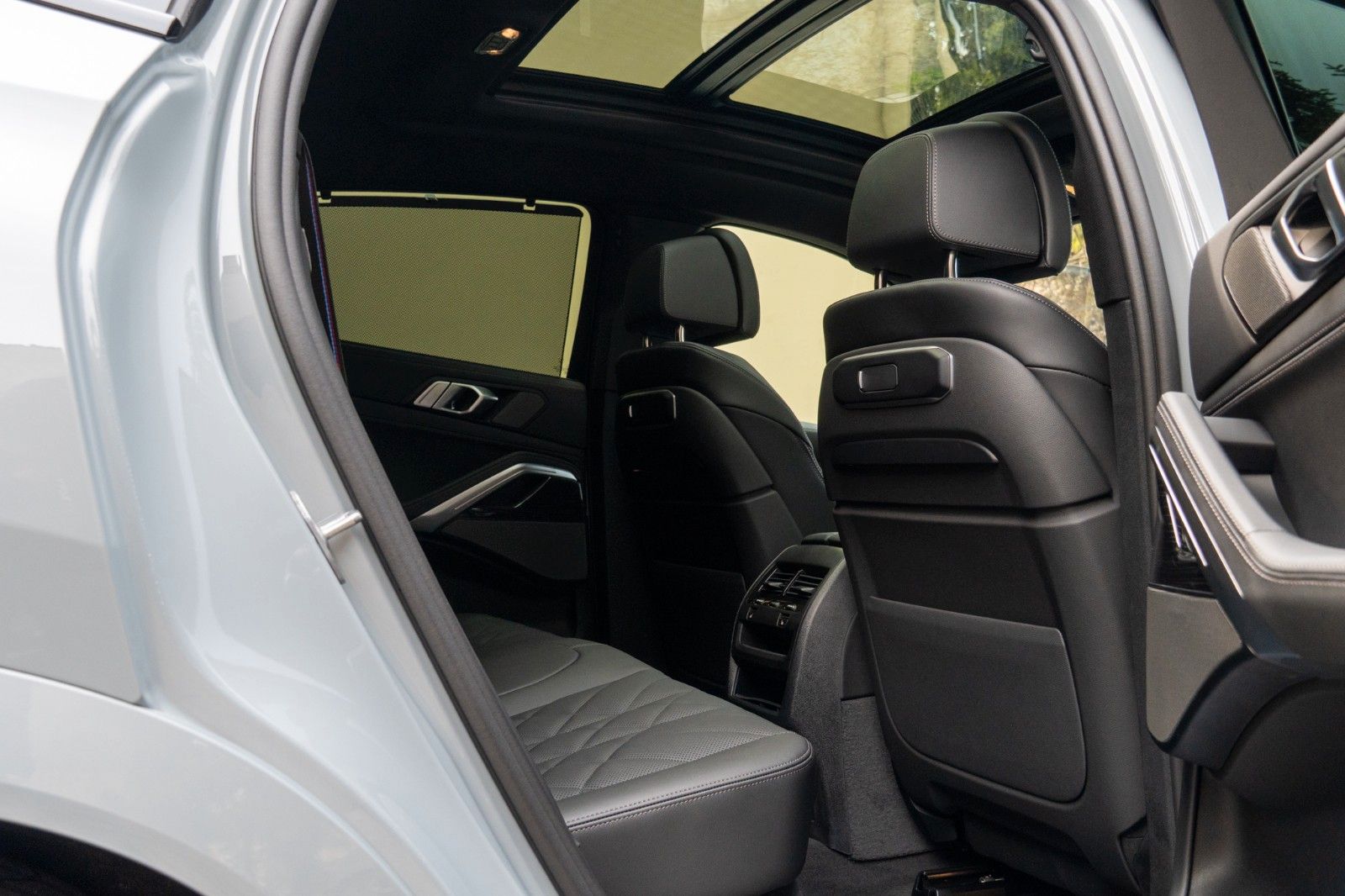 BMW X6 40d M SPORT - Samsaru's Car Outlet