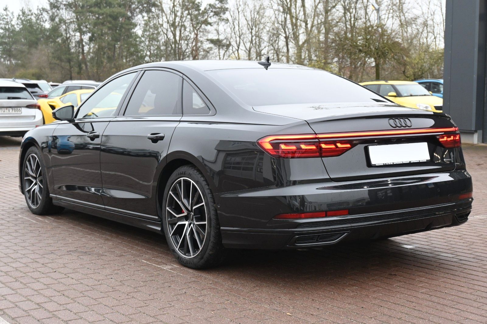 Audi A8 50 TDI Quattro - Samsaru's Car Outlet