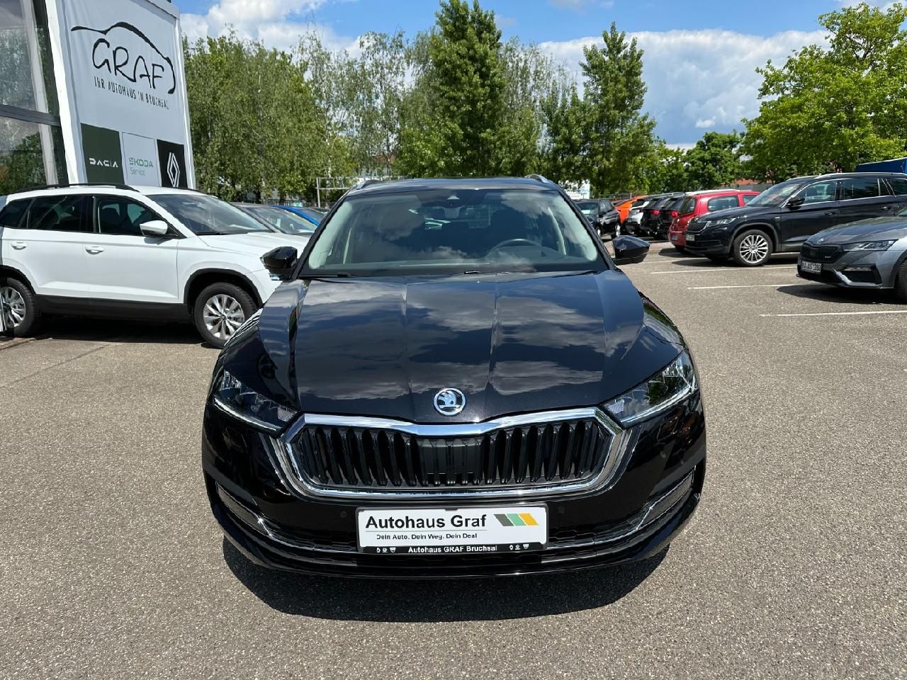 Skoda Octavia Combi Style - Samsaru's Car Outlet