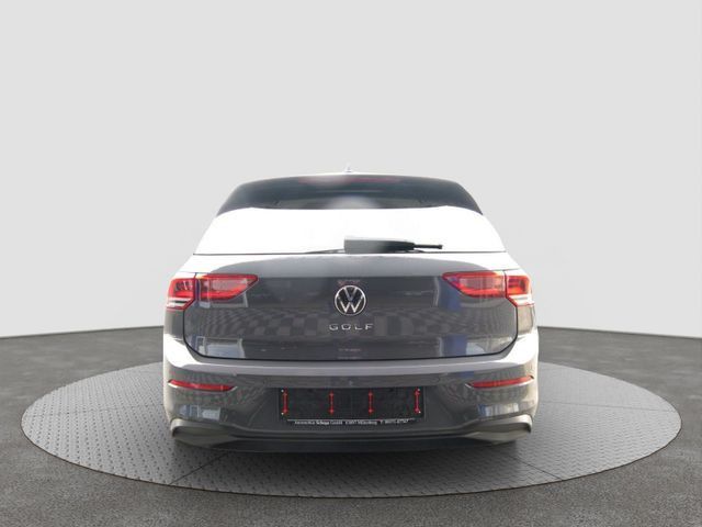 Volkswagen Golf VIII Life 2.0 - Samsaru's Car Outlet