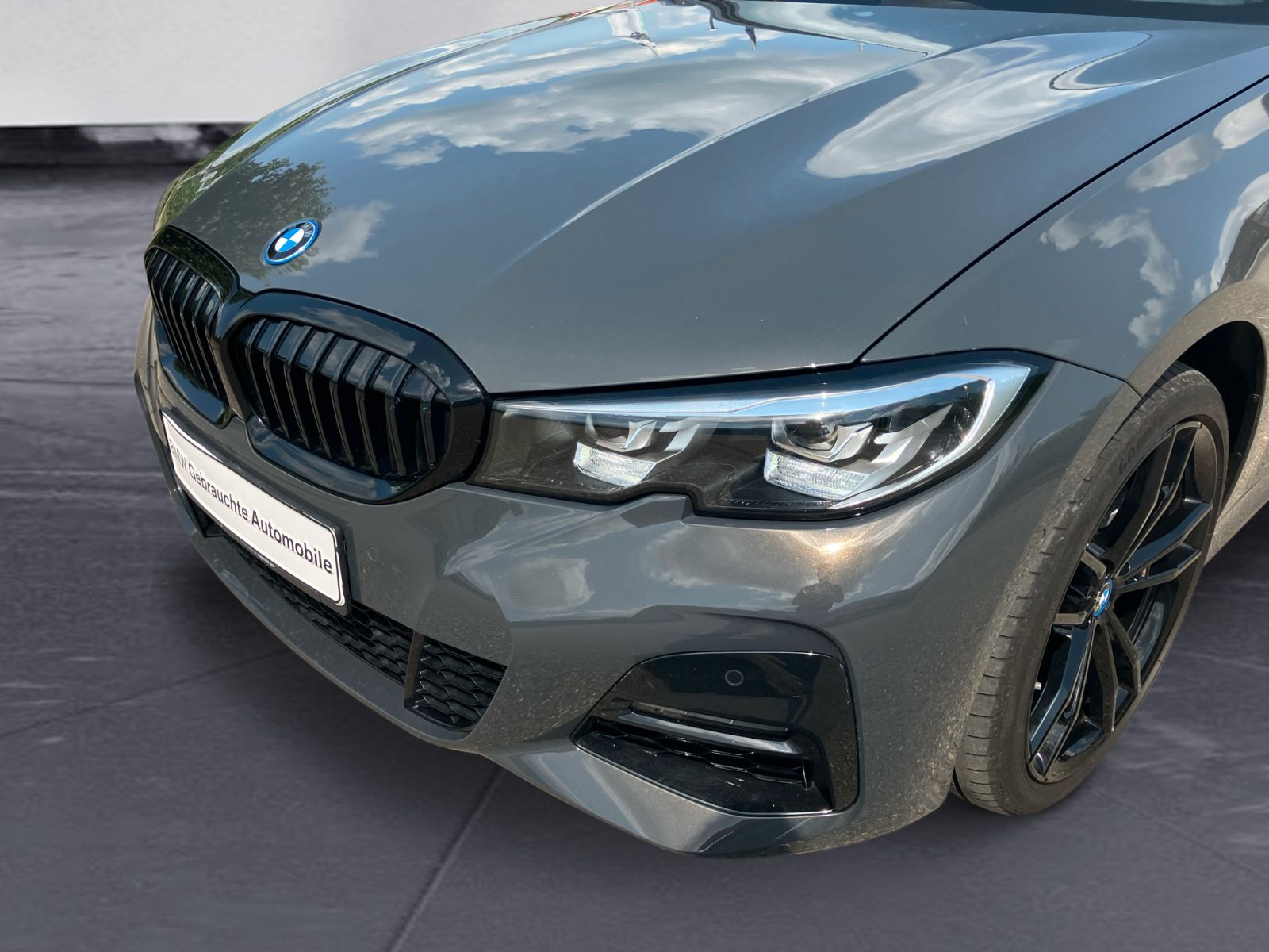 BMW 320e M Sport Automatik - Samsaru's Car Outlet