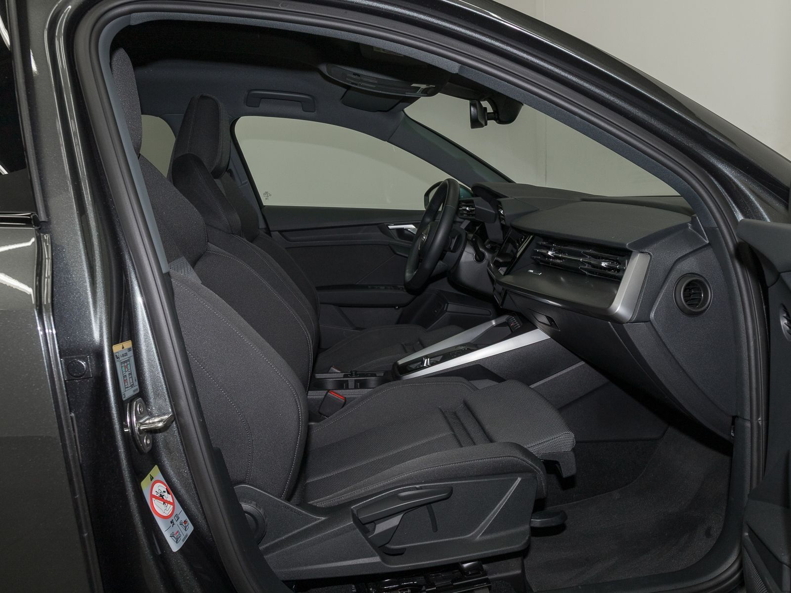 Audi A3 Sportback 30 TFSI S LINE - Samsaru's Car Outlet