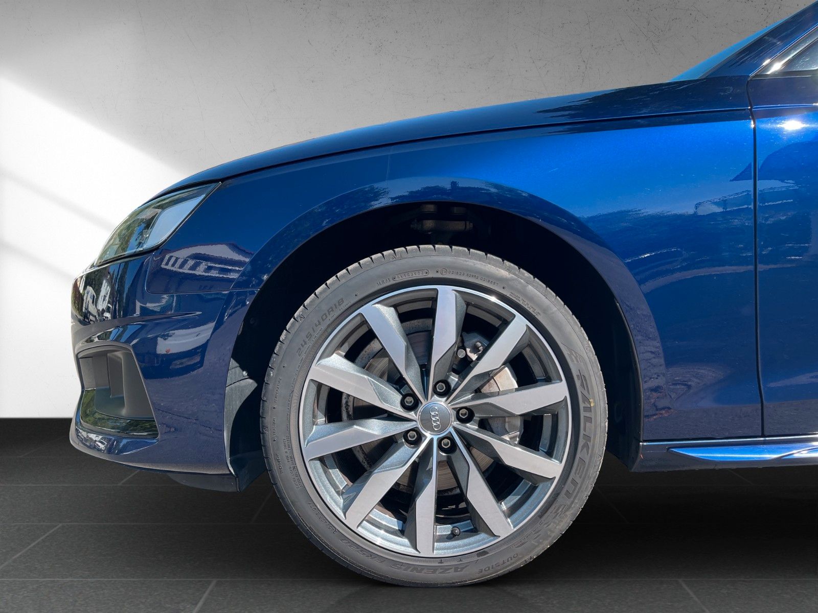 Audi A4 40 TDI quattro advanced - Samsaru's Car Outlet