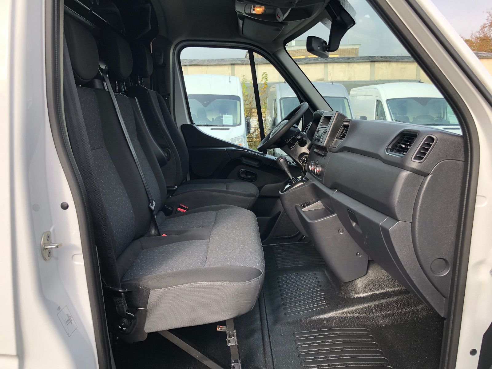 Opel Movano L2H2 Kasten 2.3 CDTI AUT. - Samsaru's Car Outlet