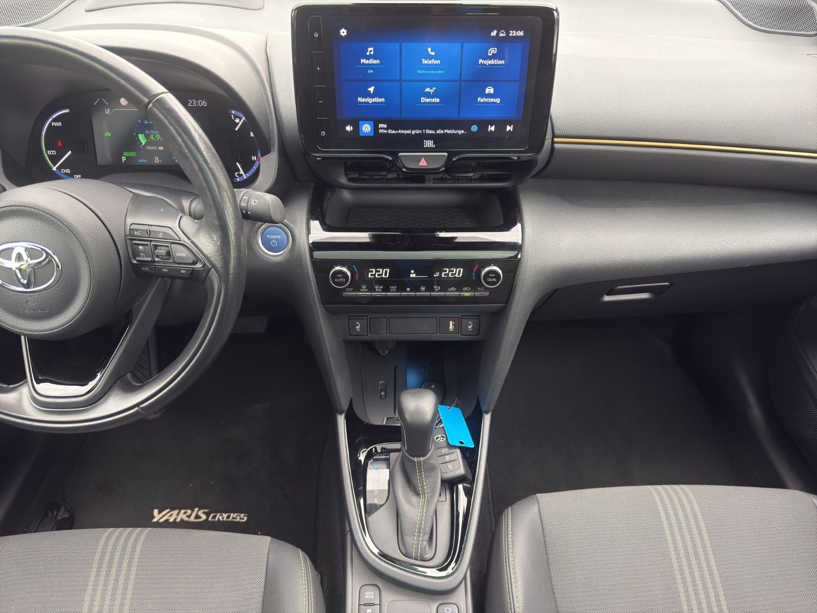 Toyota Yaris Cross Hybrid Adventure*Pano*Hud*AHK*Matrix