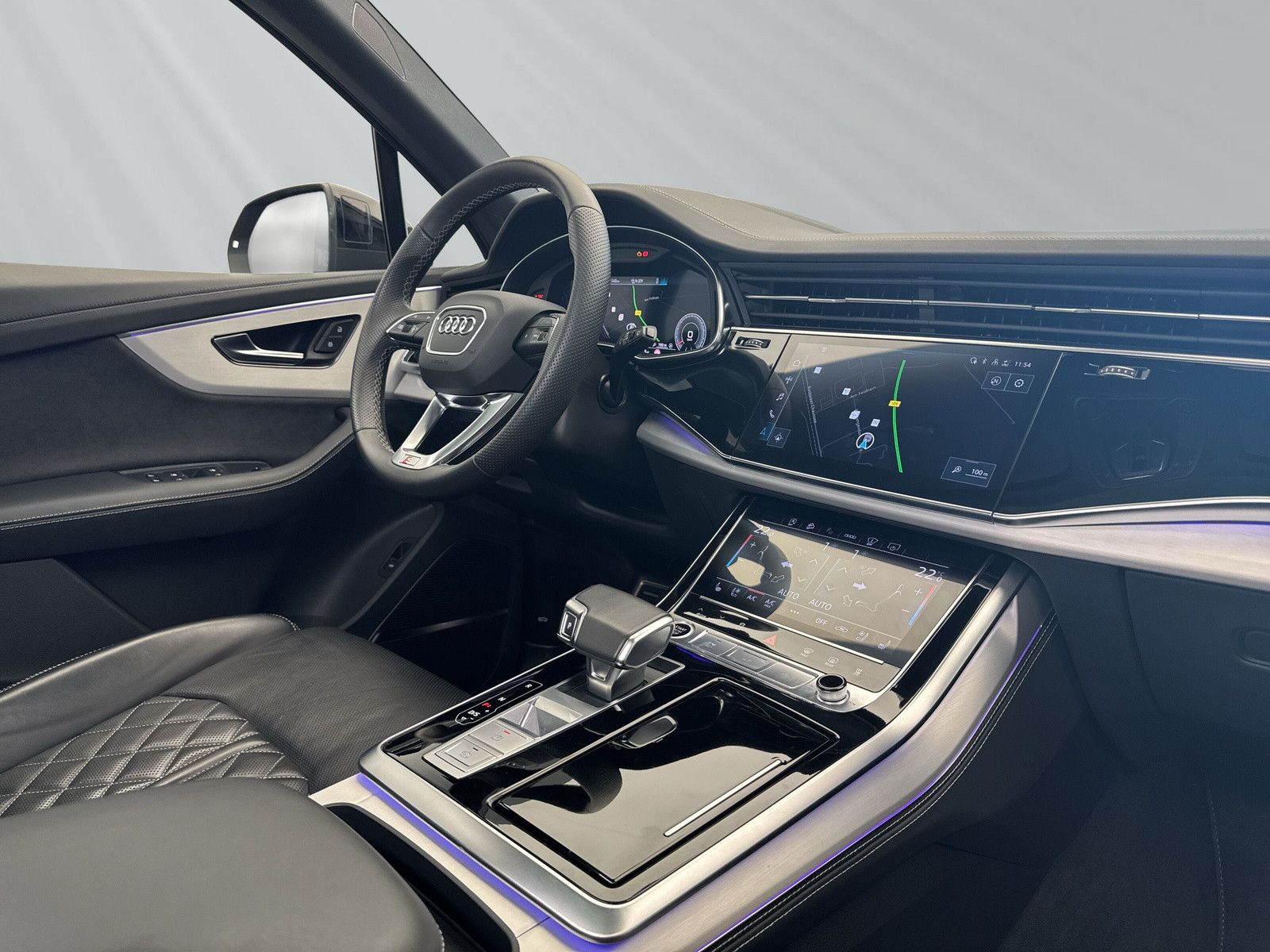 Audi Q7 SUV S line Q7 3.0 TDI quattro