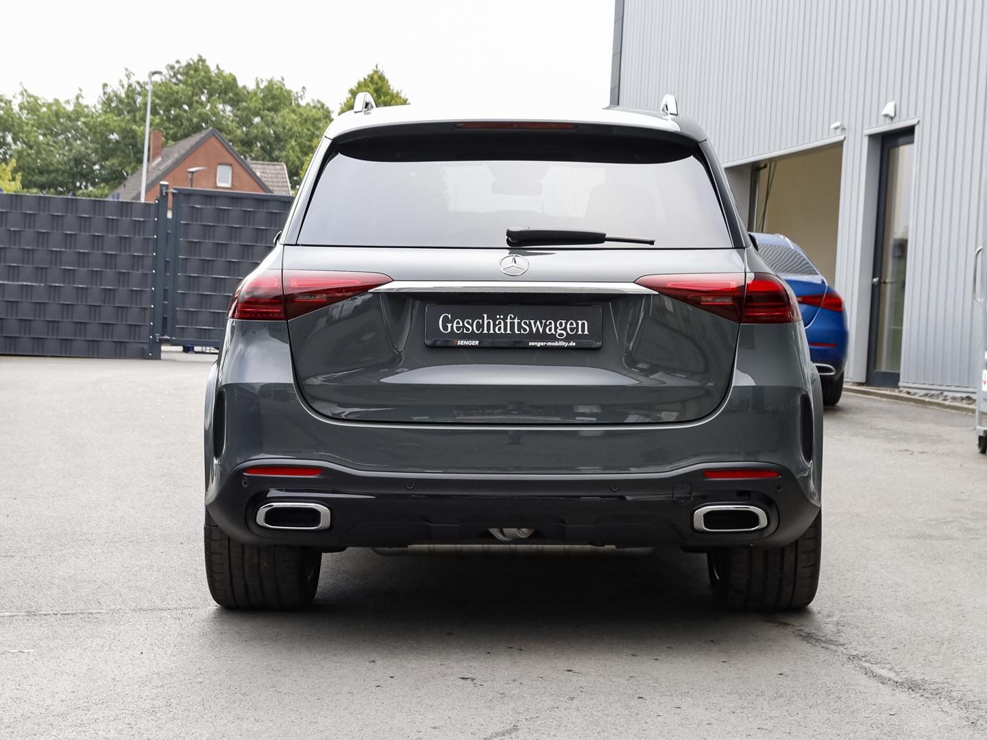 Mercedes-Benz GLE 450 4M AMG Distronic Mulitbeam Panorama AHK