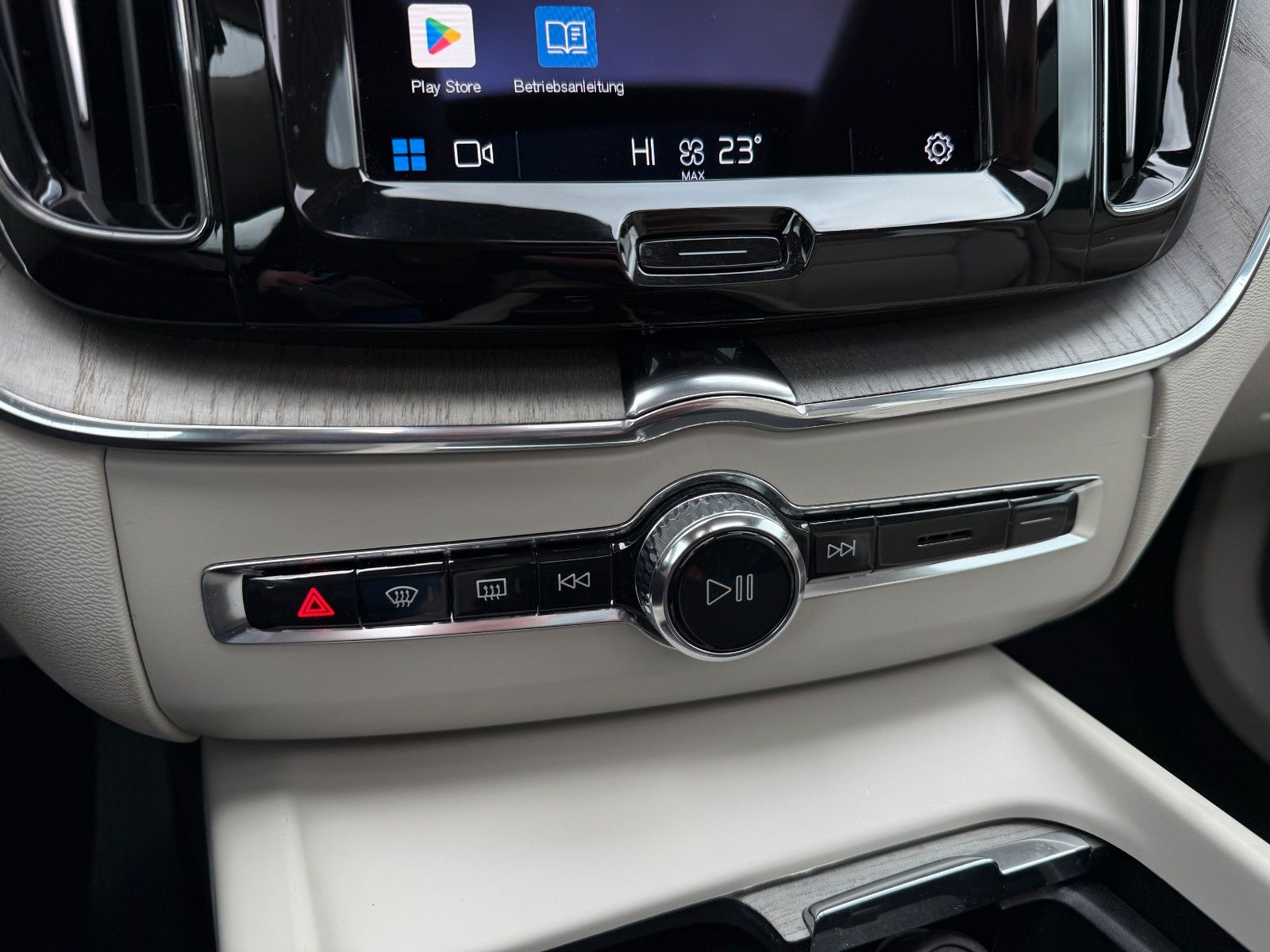 Volvo XC60 T6 253 +145 R-Design AWD Ultimate Dark*Pano