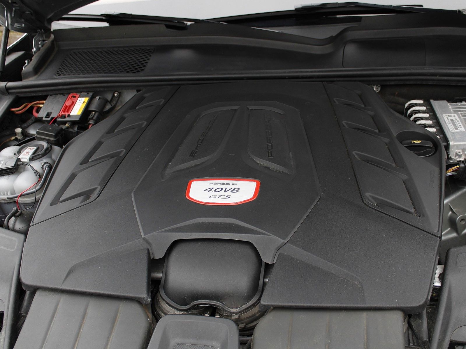 Porsche CAYENNE GTS COUPE MAX.VOLL *CARBON*NiGHT*PANO*22