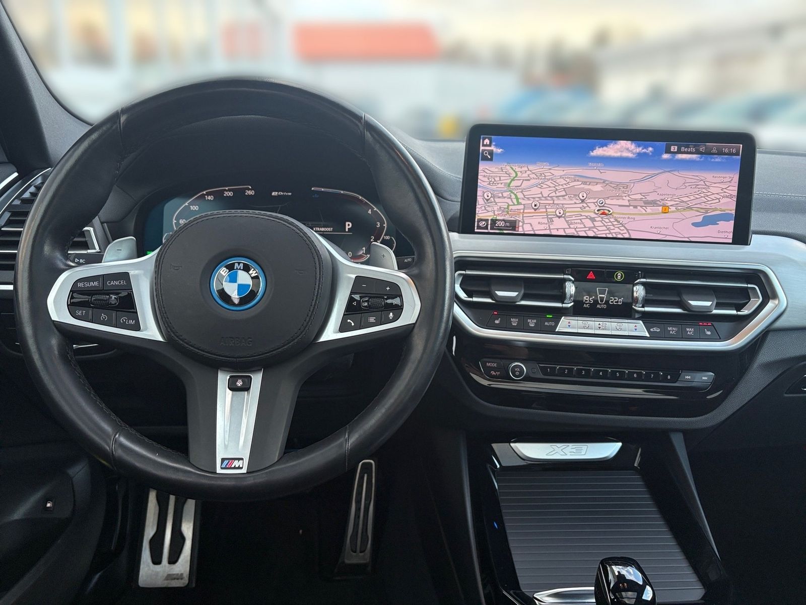 BMW X3 xDrive30e M Sport AHK Pano DA PA H/K HUD LRH