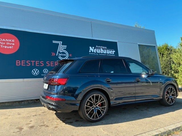 Audi Q7 50 TDI quattro S line