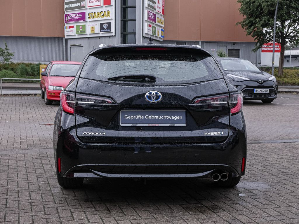 Toyota Corolla Touring Sports 2.0 Hybrid Business - Samsaru's Car Outlet