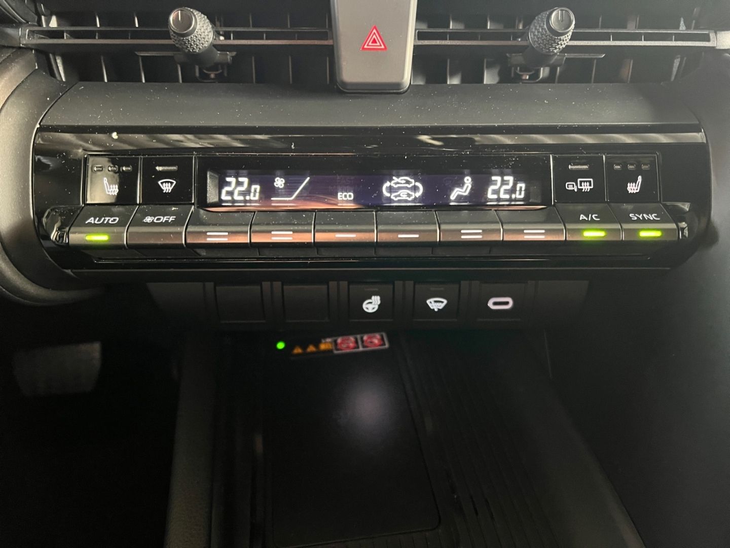 Toyota C-HR 1.8 Hybrid Team D *LED*el. Heck*SHZ*CAM*ACC
