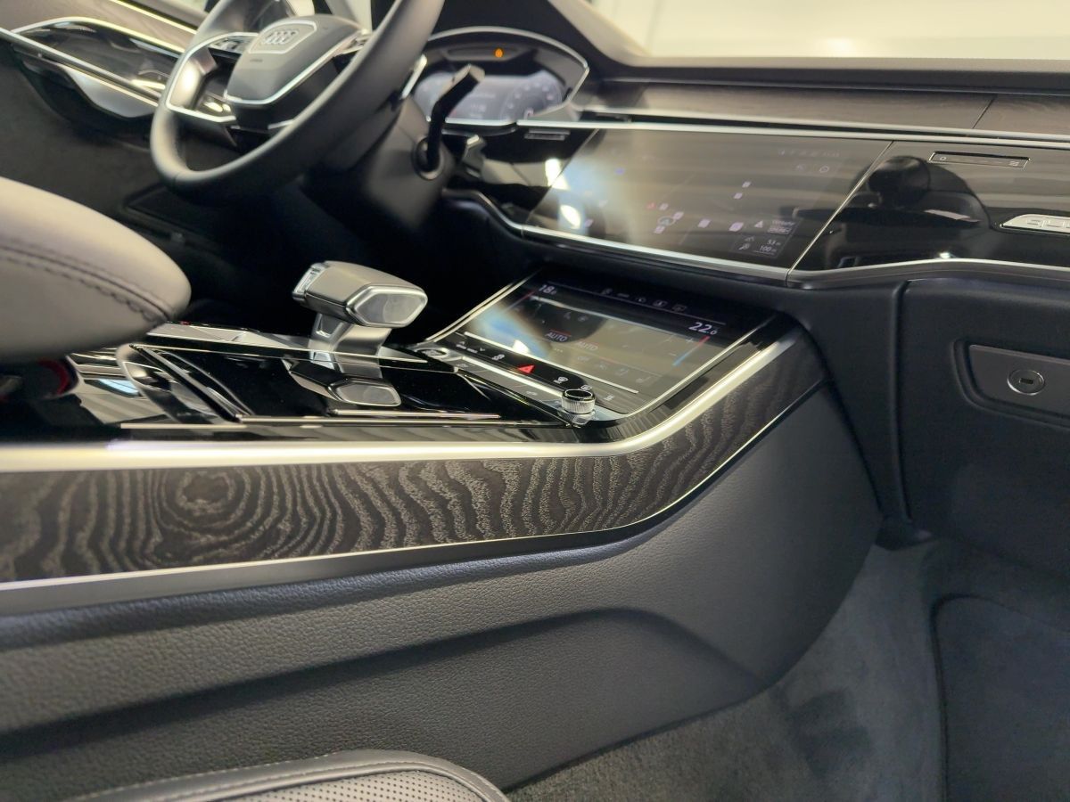 Audi A8 Limousine 50 TDI quattro - Samsaru's Car Outlet