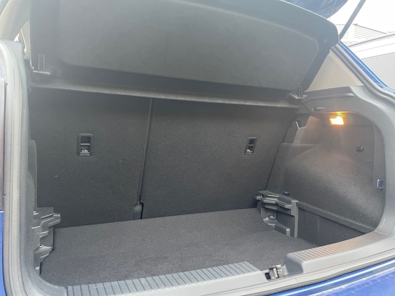 Volkswagen T-Cross Style 1.0 l TSI - Samsaru's Car Outlet