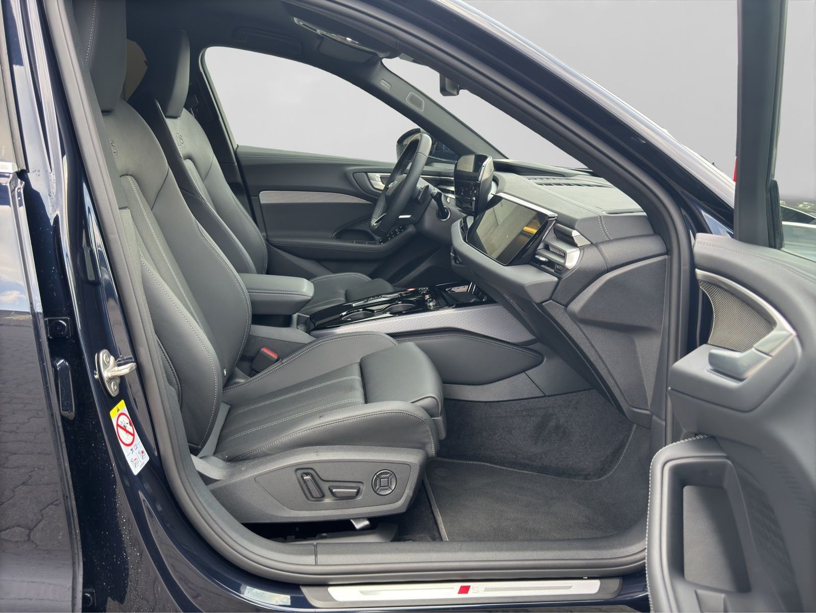 Audi A5 Avant TDI S LINE NP78 ST.HEIZ LEDER BuO DCC