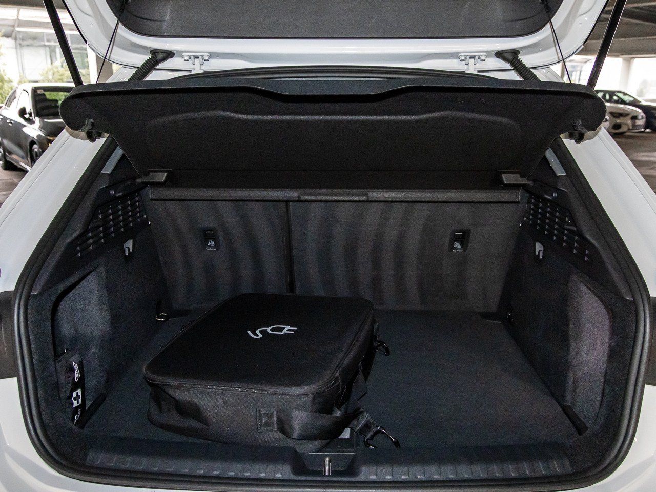 Audi A3 Sportback 40 TFSI e LED Keyless virtCo SHZ PD