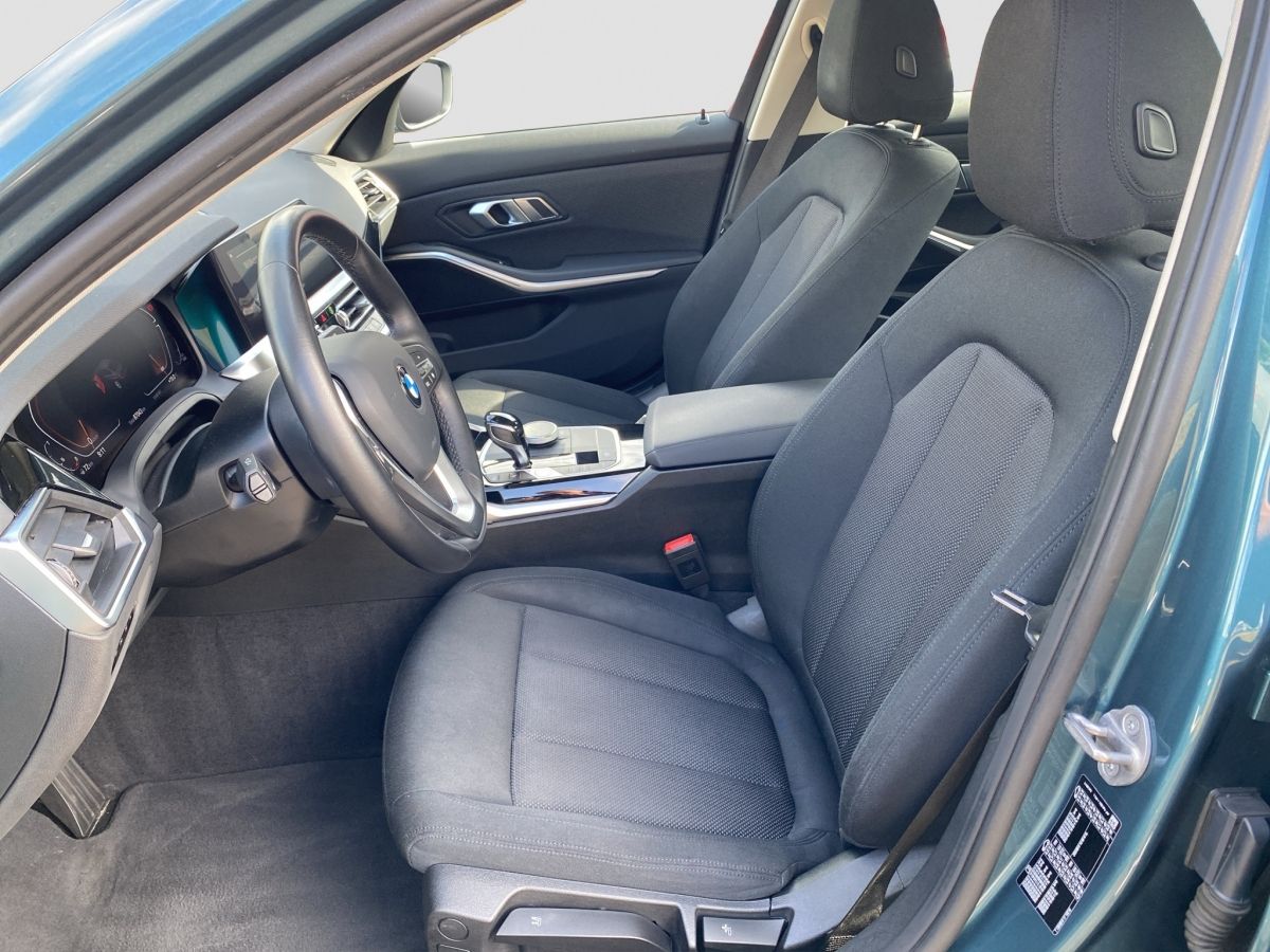 BMW 320d Limousine - Samsaru's Car Outlet