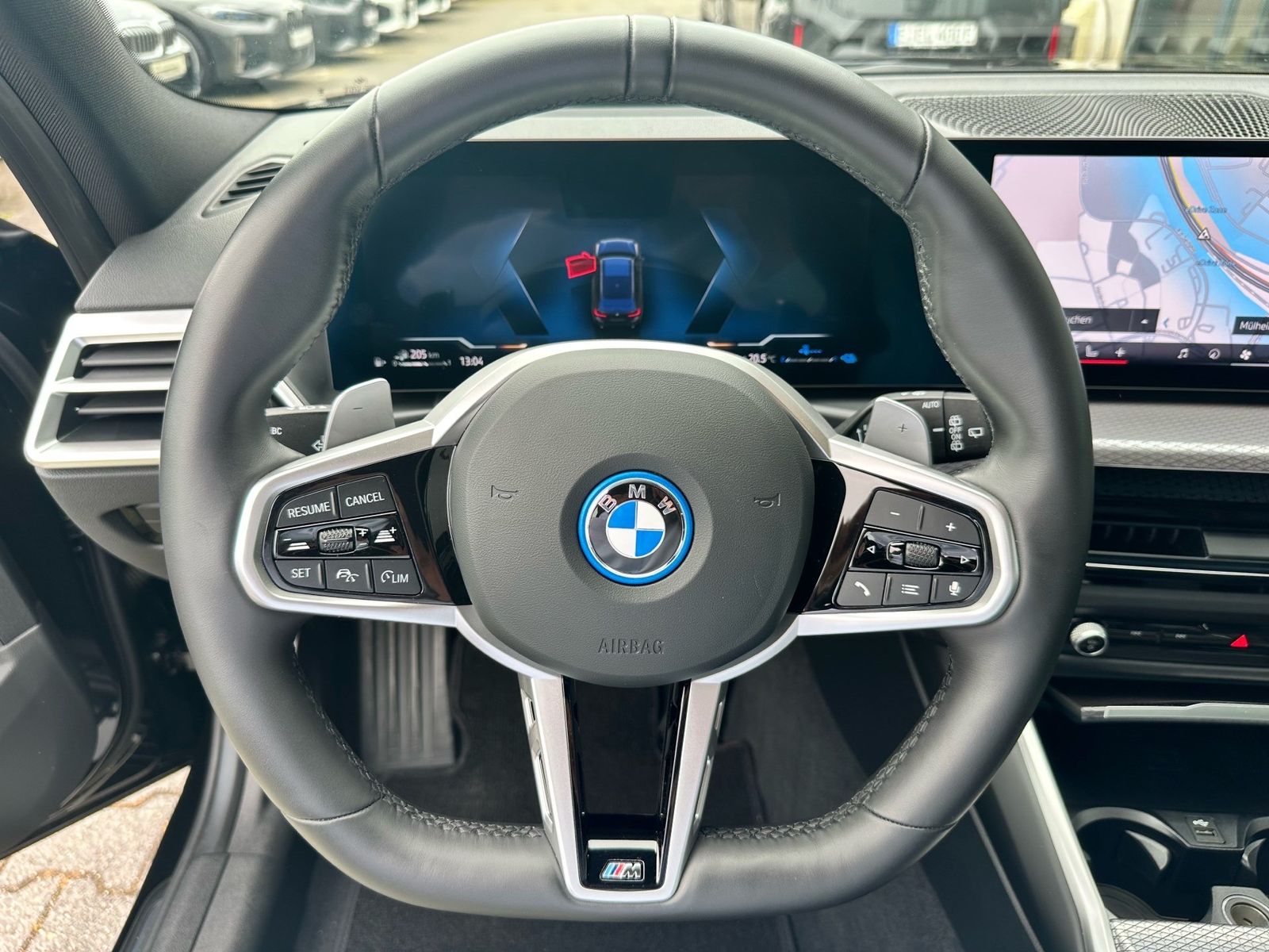 BMW 330e Touring M Sport //Pano H&K Stop&Go AHK