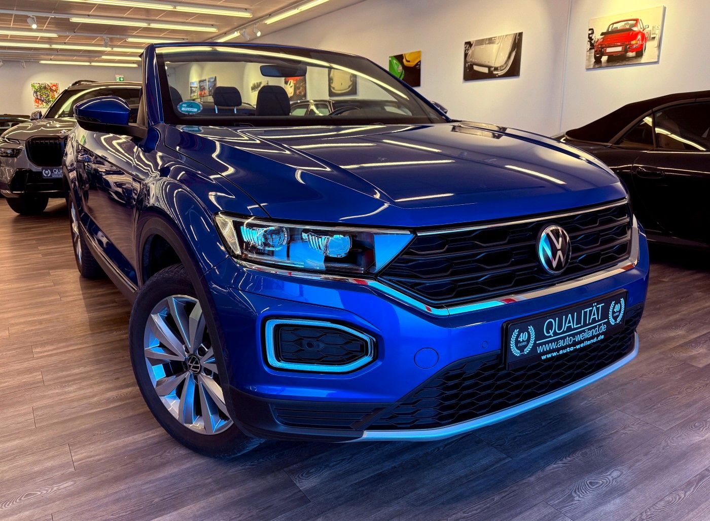 Volkswagen T-Roc 1.5 TSI - Samsaru's Car Outlet