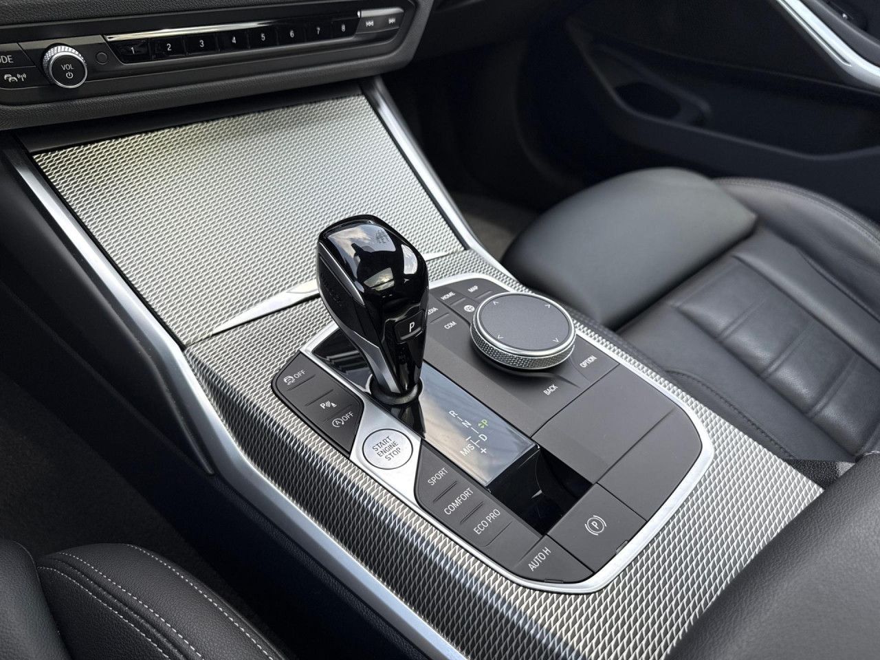 BMW 320iA T M SPORT - Samsaru's Car Outlet