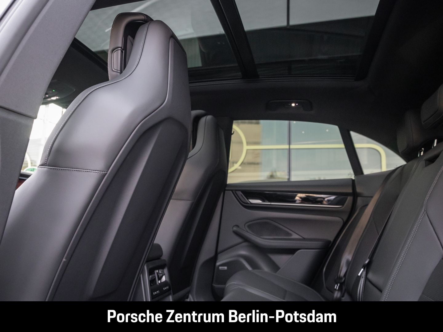 Porsche Macan 4 Abstandstempomat LED-Matrix BOSE Panoram