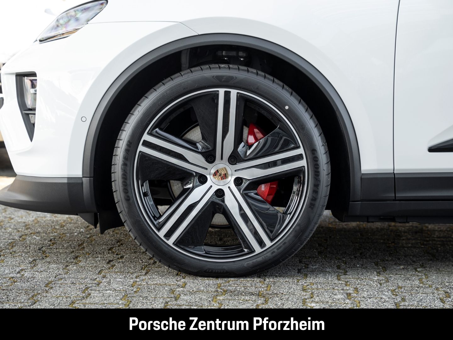Porsche Macan 4S InnoDrive Surround-View LED-Matrix