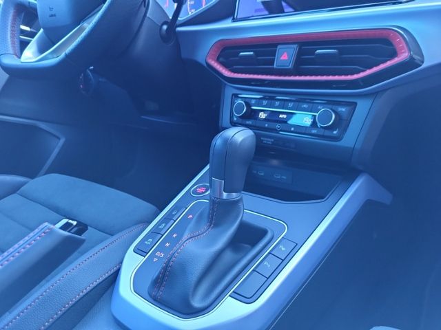 Seat Arona 1.0 TSI DSG FR LED+NAVI+KAMERA+ACC+KEYLESS