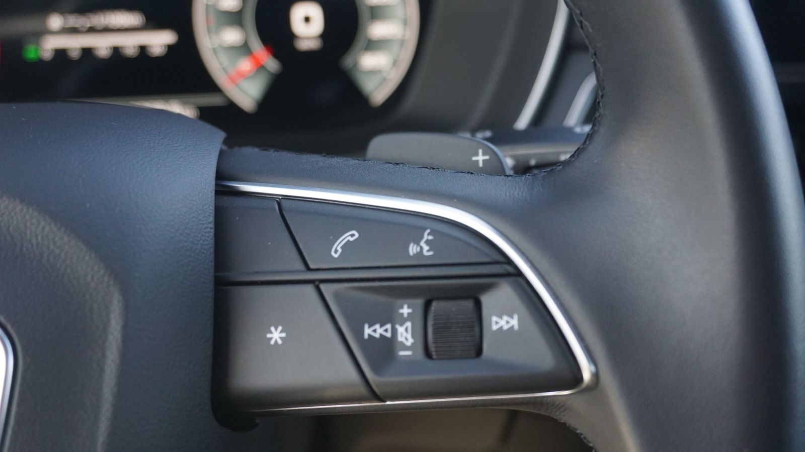 Audi A4 40 quattro S-Line - Samsaru's Car Outlet