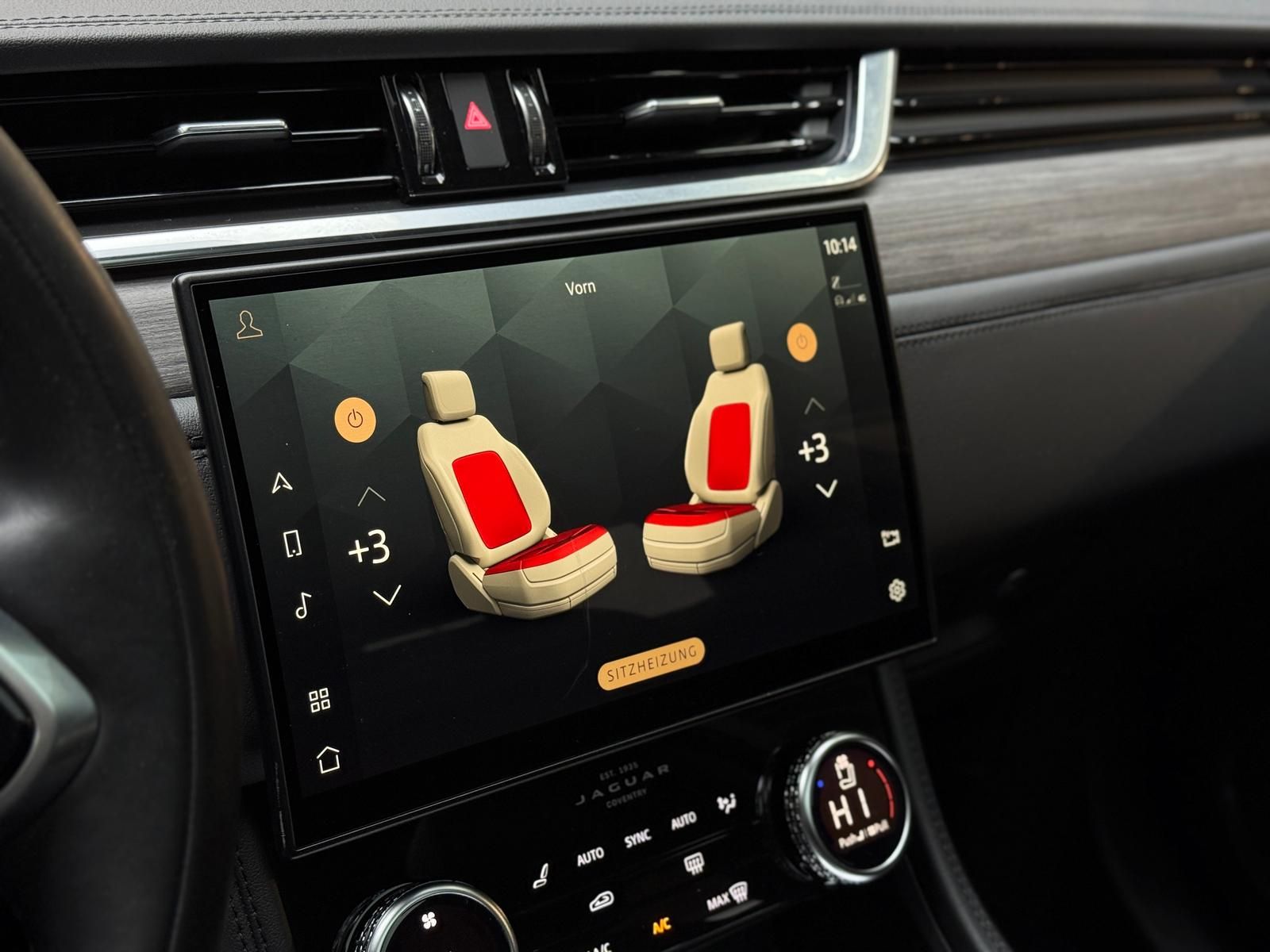 Jaguar F-Pace P400e S AWD Plug-In Hybrid*Pano*ACC*LED*