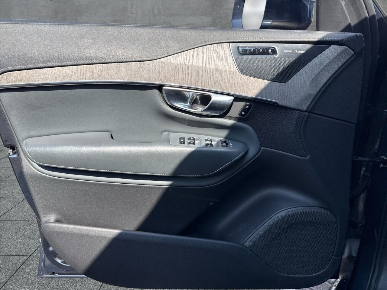 Volvo XC90 B6 AWD Inscription 7-Sitzer (EURO 6d)