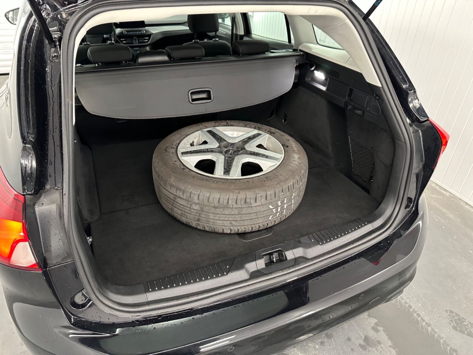 Ford Focus Turnier - Samsaru's Car Outlet