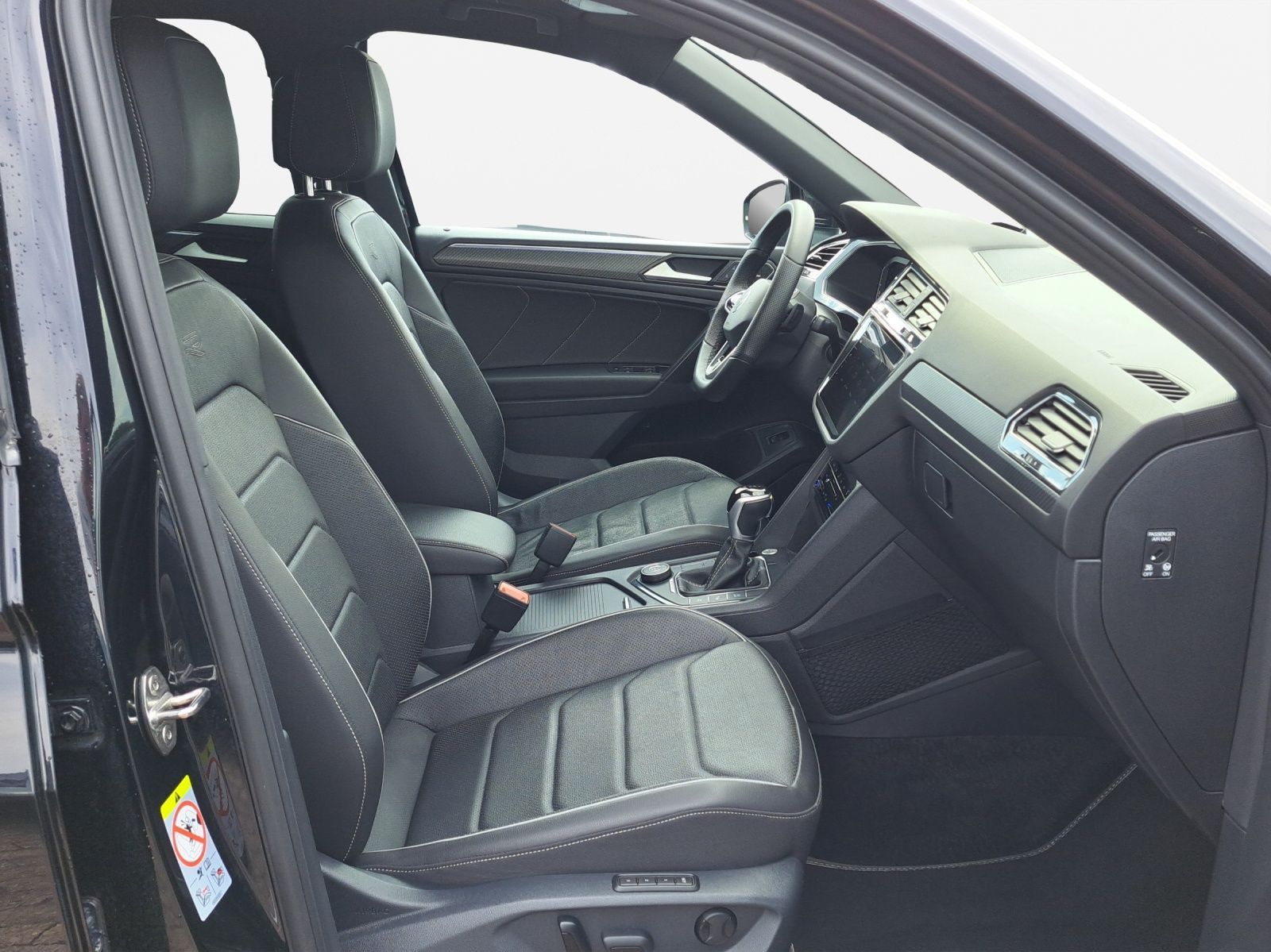 Volkswagen Tiguan Allspace 2.0 TDI R-Line 4M*Matrix*H&K*HuD