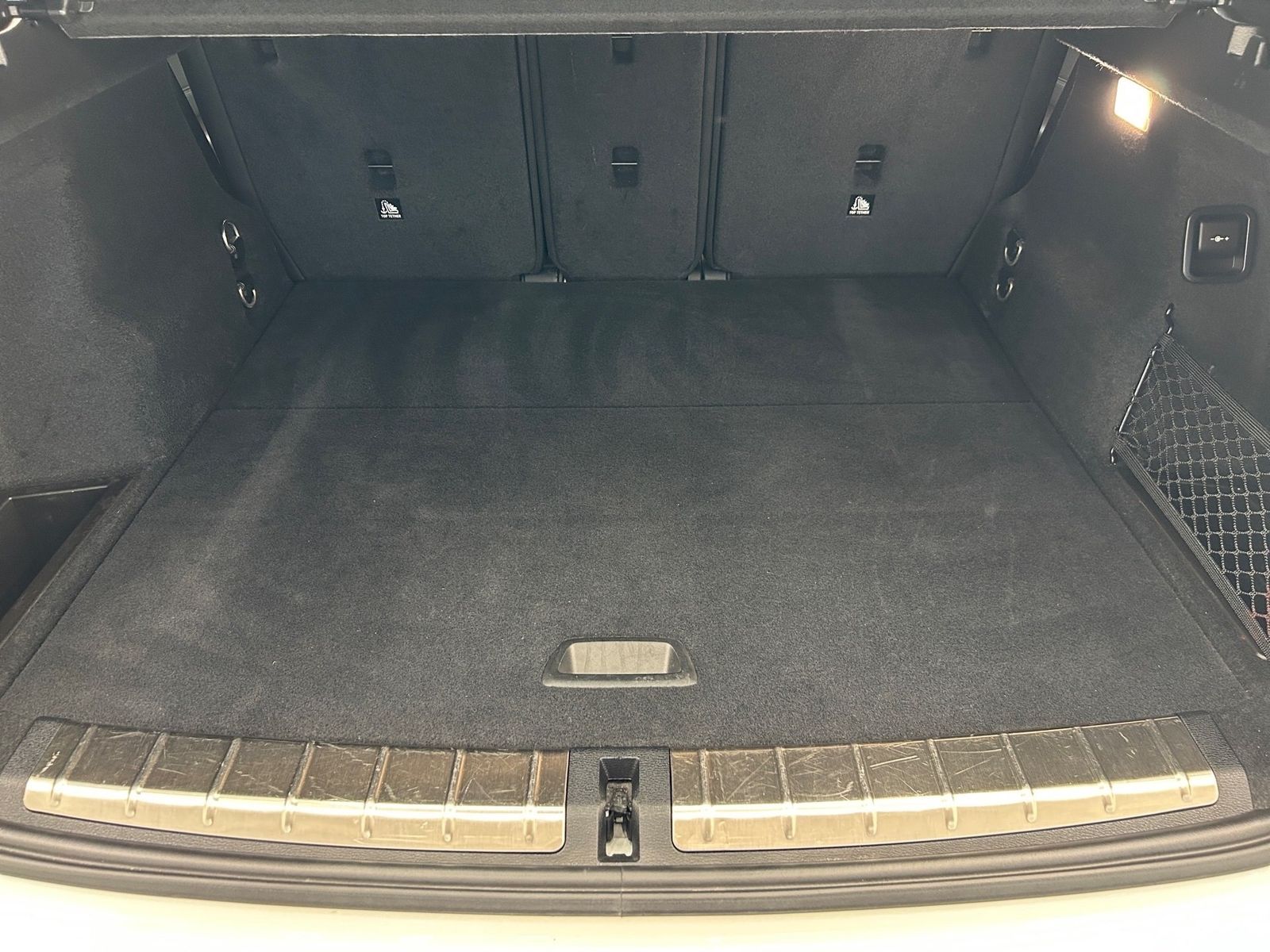 BMW X1 xDrive25d Sport Line - Samsaru's Car Outlet