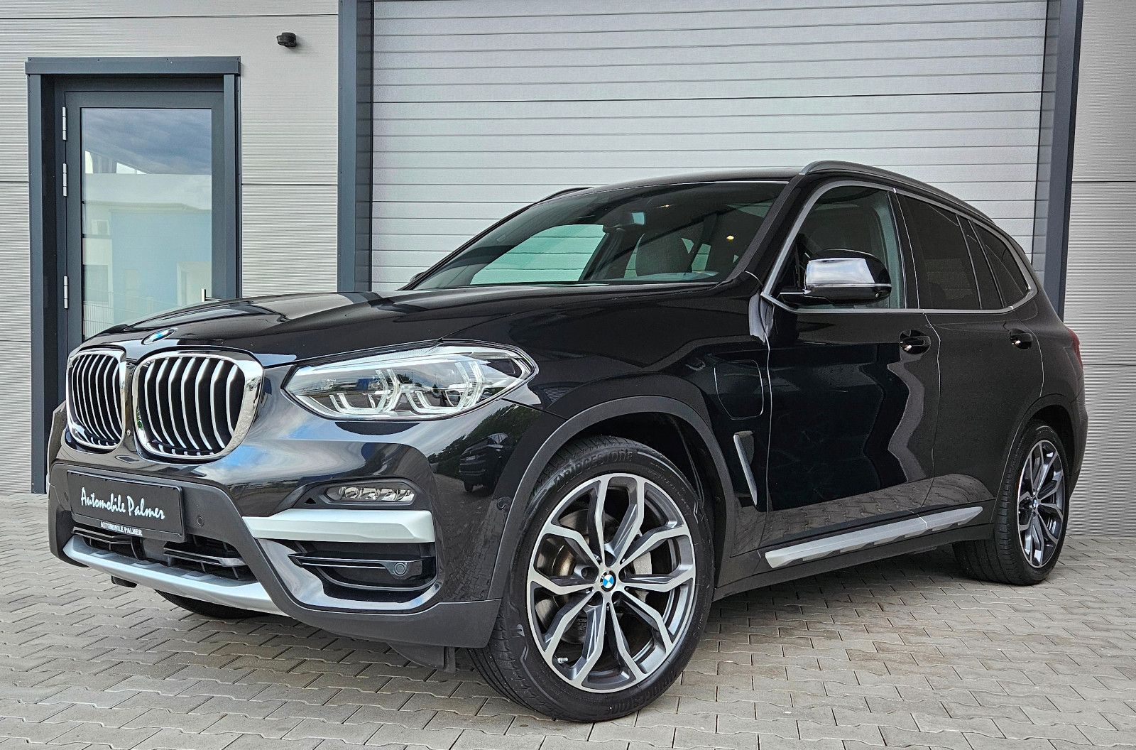 BMW X3 xDrive30e M SPORT - Samsaru's Car Outlet