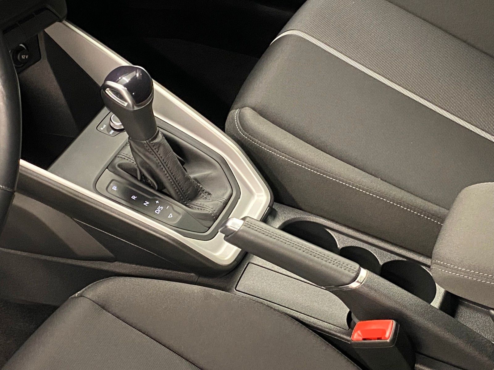 Audi A1 Sportback 35 TFSI advanced S-tronic+PDC hi