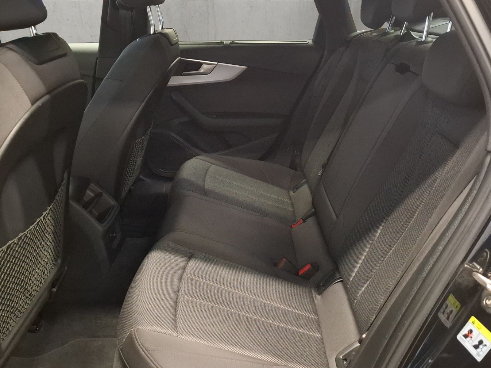 Audi A4 Limousine 40 TDI quattro 150(204) kW(PS) S tr