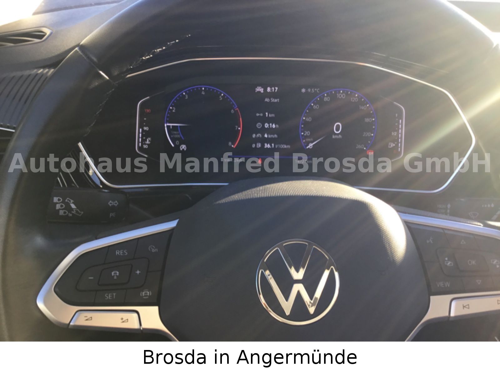 Volkswagen T-Cross Style - Samsaru's Car Outlet