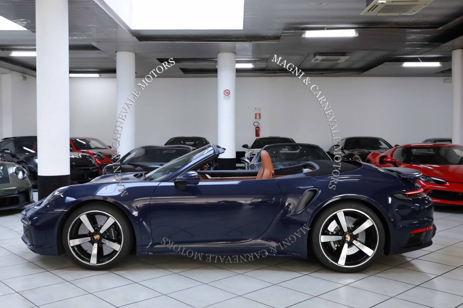 Porsche 992 Turbo S Cabriolet - Samsaru's Car Outlet
