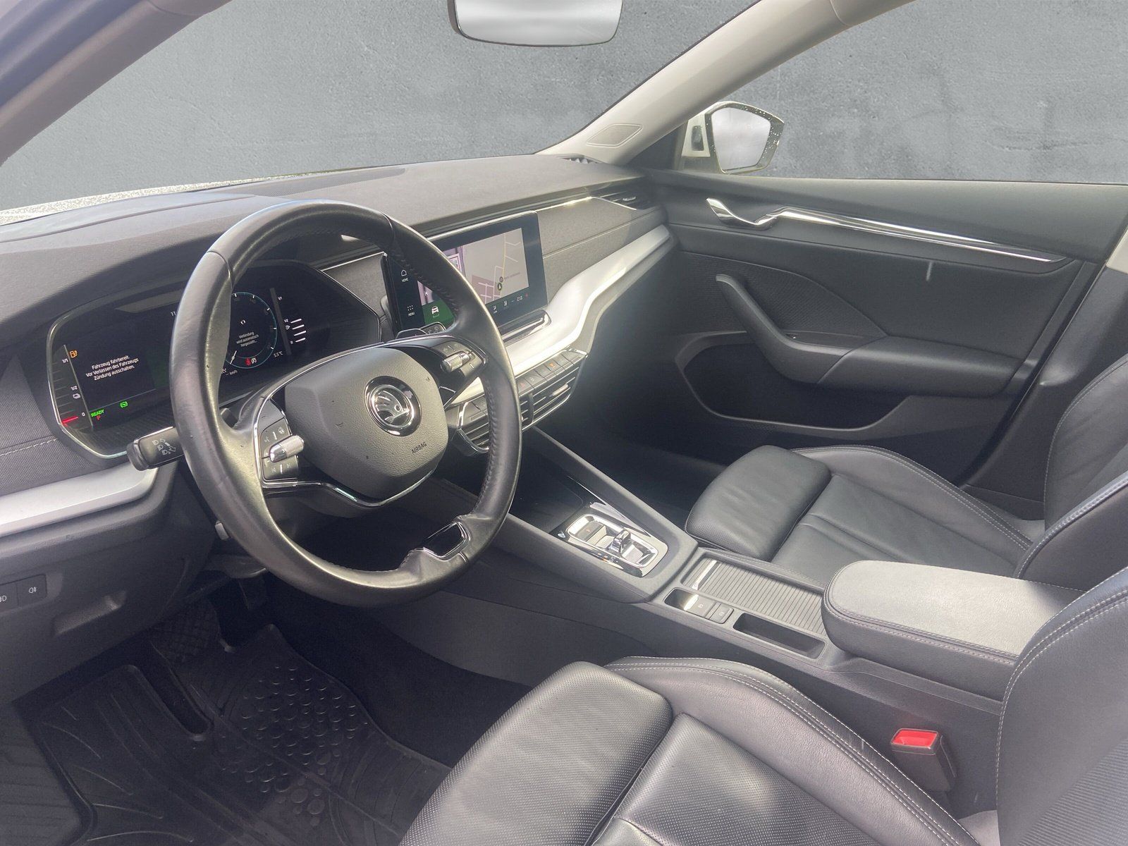 Skoda Octavia Combi 1.4TSI iV DSG Kamera-Leder-Navi