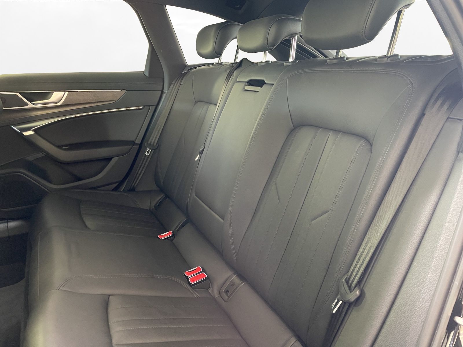 Audi A6 Avant 40 TDI quattro S tronic - Samsaru's Car Outlet