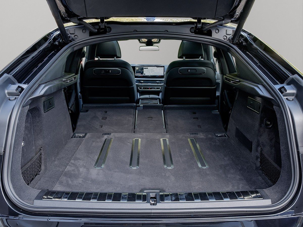 BMW X6 xDrive40i M Sport Pro UPE 133.679,-€ AHK Stan