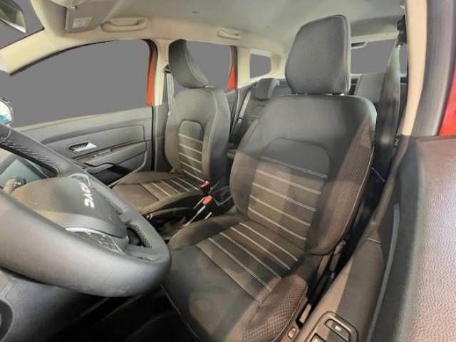 Dacia DUSTER Expression TCe 130 - Samsaru's Car Outlet