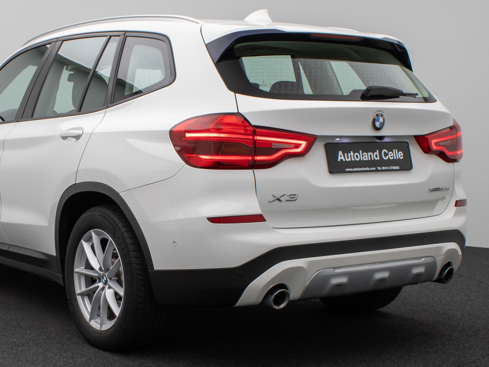 BMW X3 xD30e Panorama Kamera DAB HiFi WLAN Stop&Go