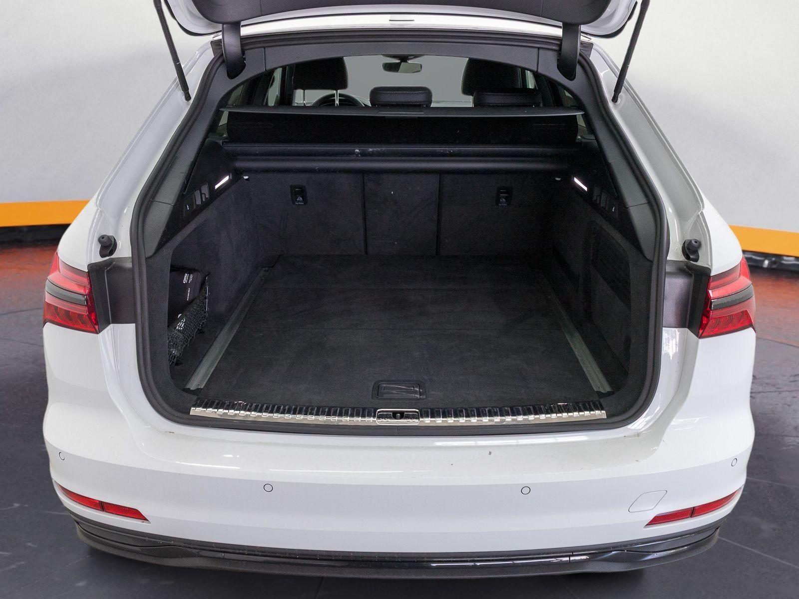 Audi A6 Avant 40 TDI Q ADVANCED - Samsaru's Car Outlet