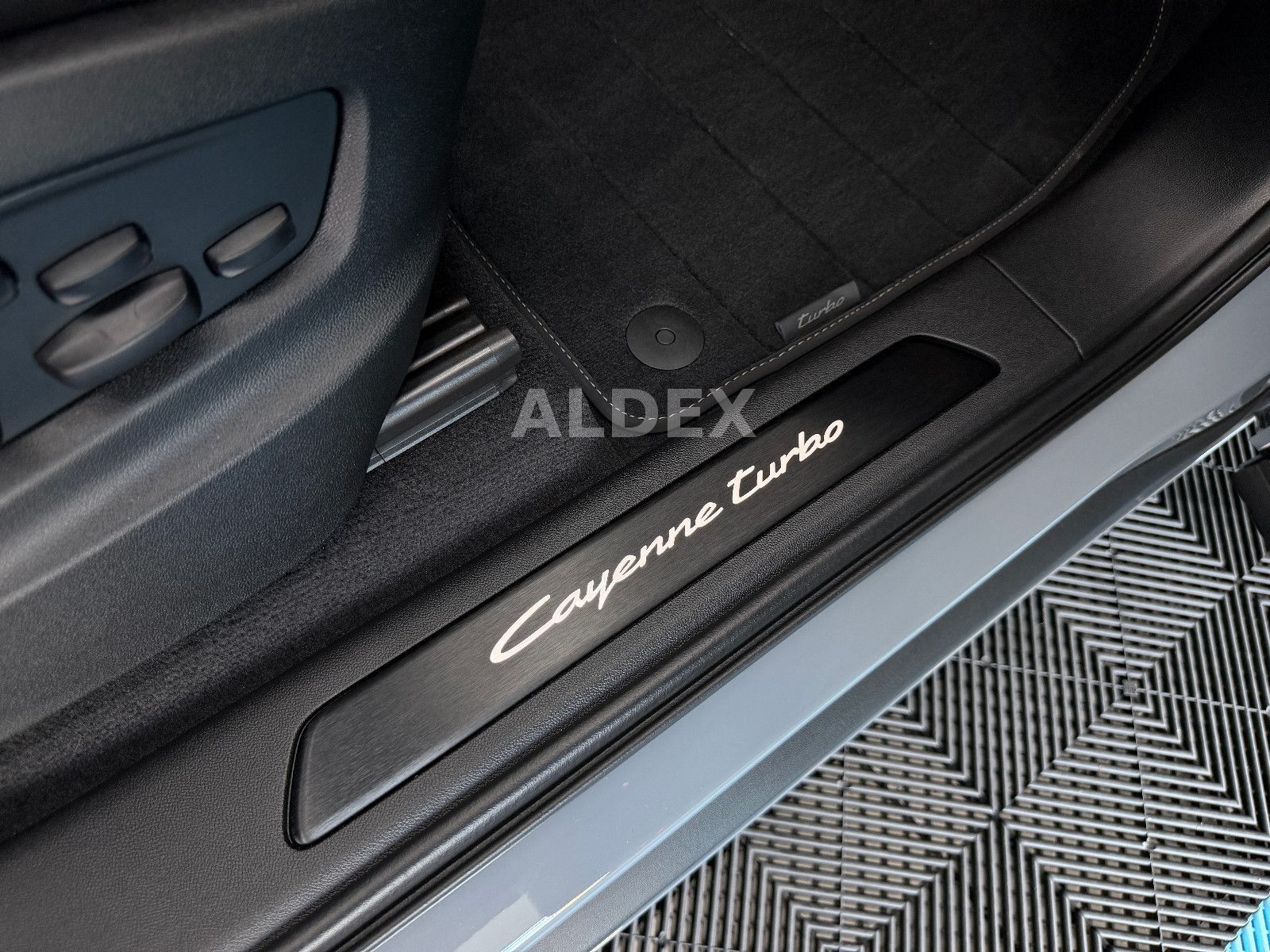 Porsche Cayenne Turbo E-HYB Coupe°BURM°HA LENK°SOFT°AHK°