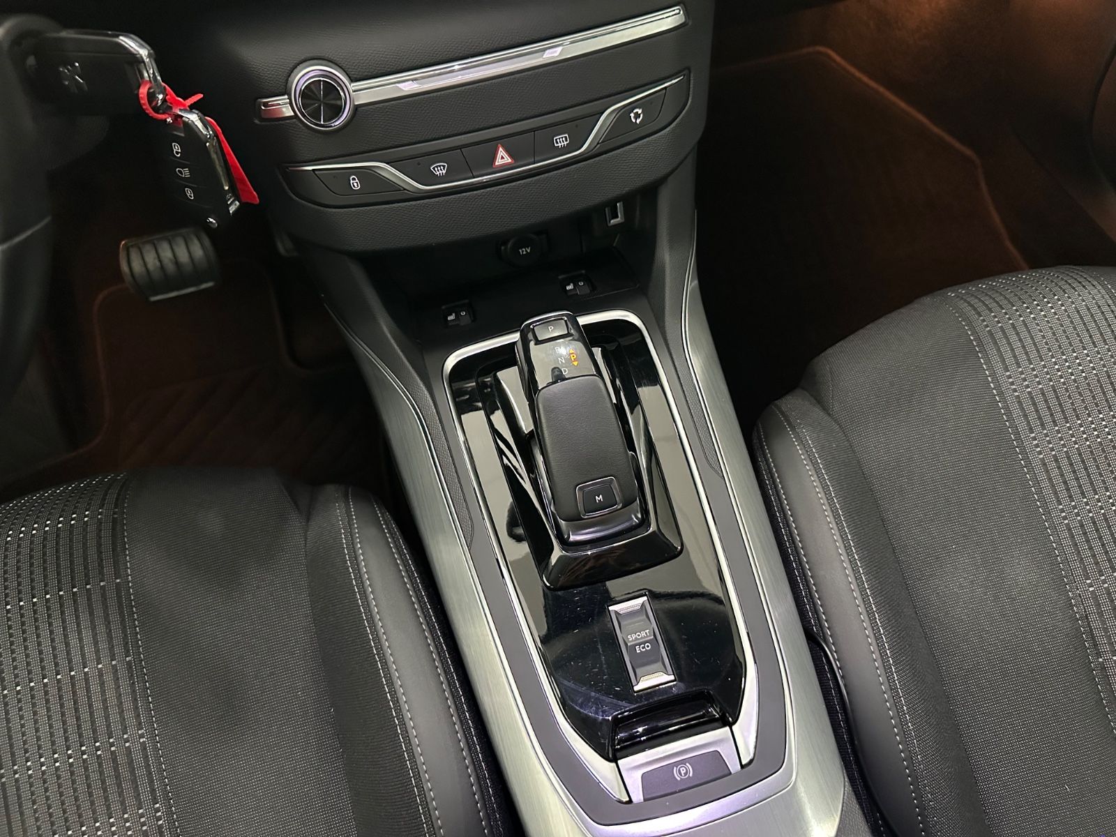 Peugeot 308 SW Allure - Samsaru's Car Outlet