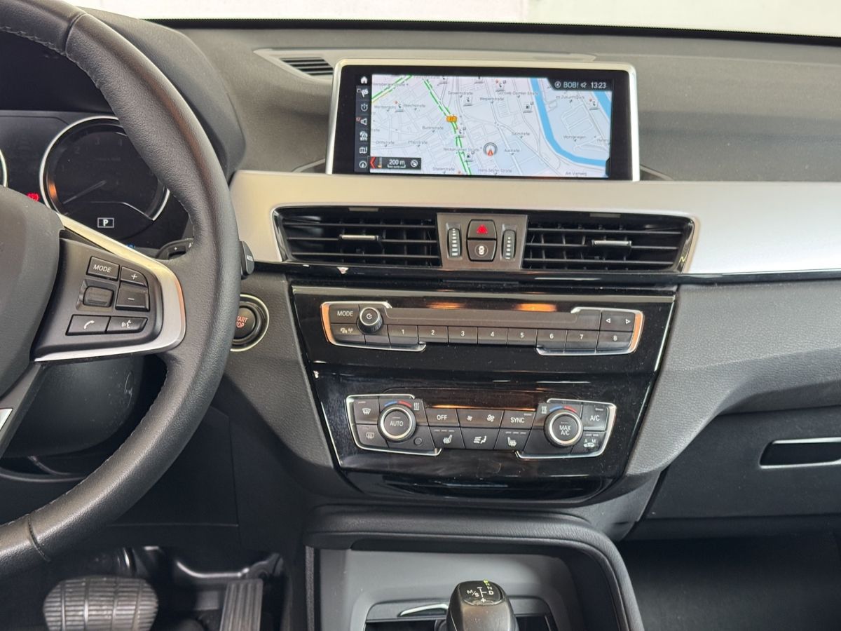 BMW X1 xDrive25e Advantage - Samsaru's Car Outlet