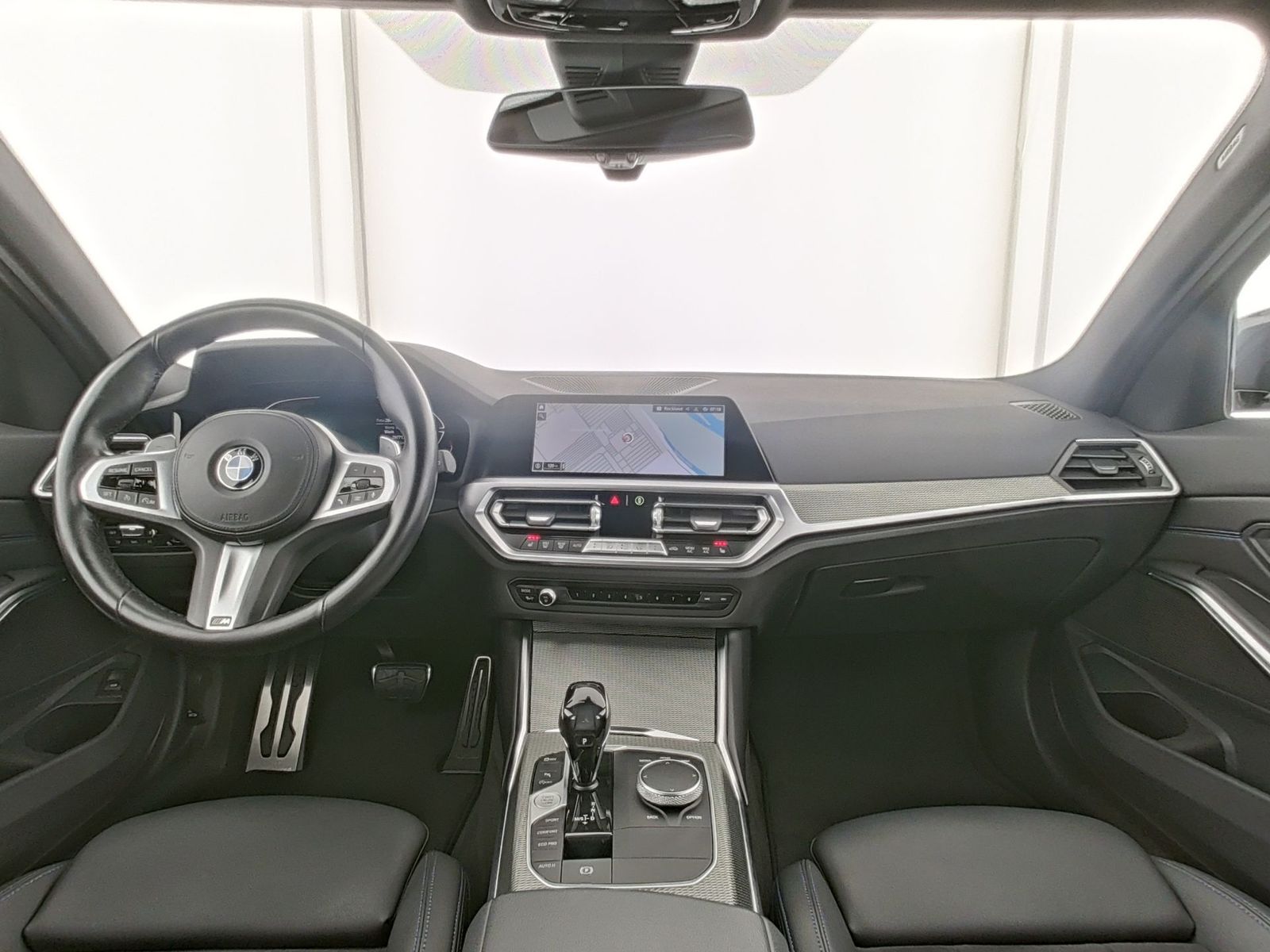 BMW 330i M-Sport - Samsaru's Car Outlet