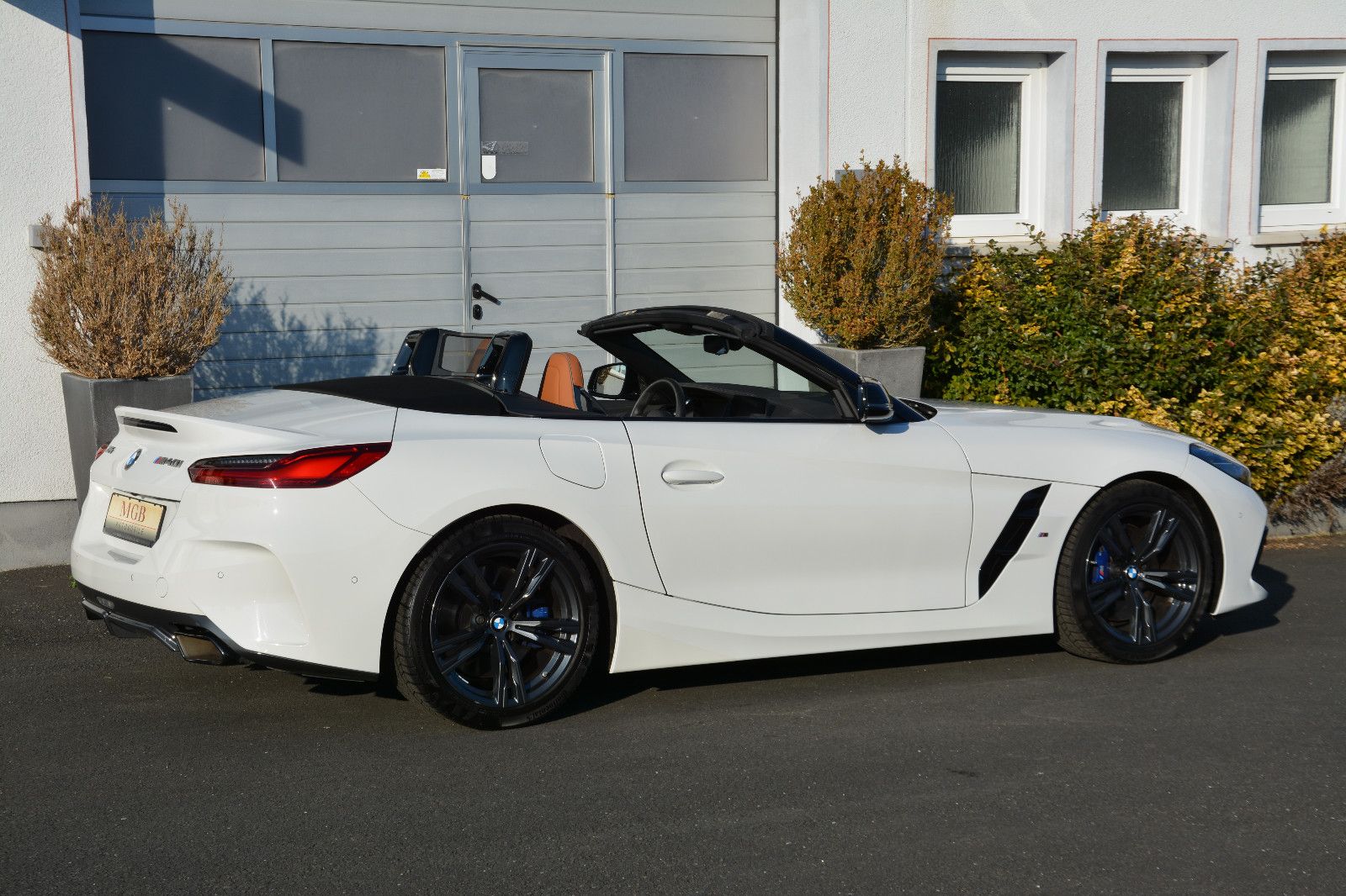 BMW Z4 M40i - Samsaru's Car Outlet